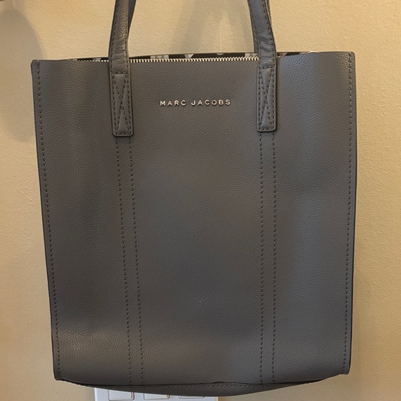 Marc Jacobs Charcoal Leather Tote - Picture 1 of 9